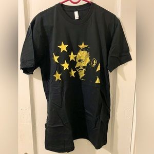 Barak Obama American apparel black and gold t shirt mens Lg.